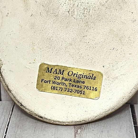 Vintage MAM Originals Oval Crackle Art Paperweight Children Playing - Picture 6 of 6